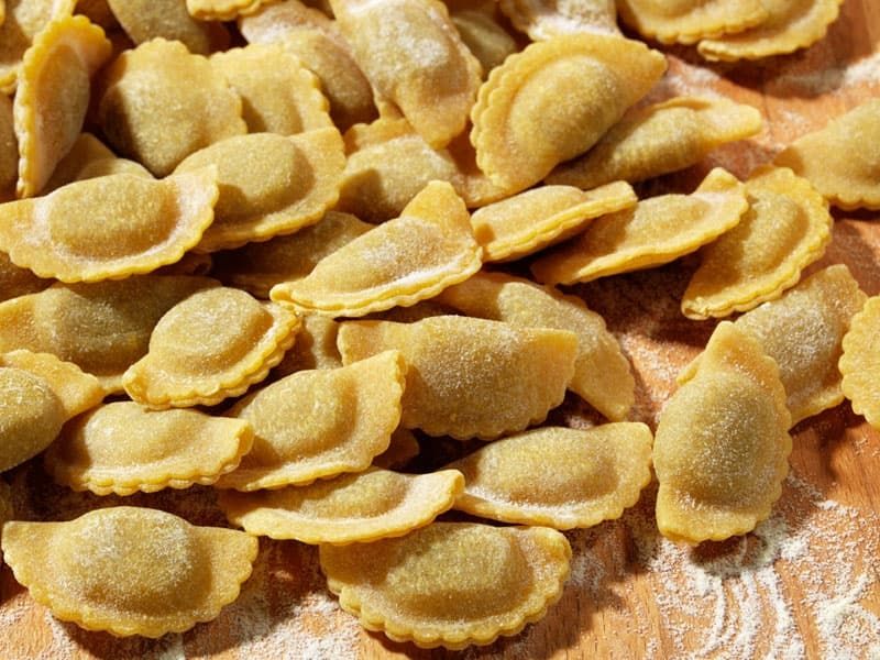 Eine Portion gefüllte Pasta